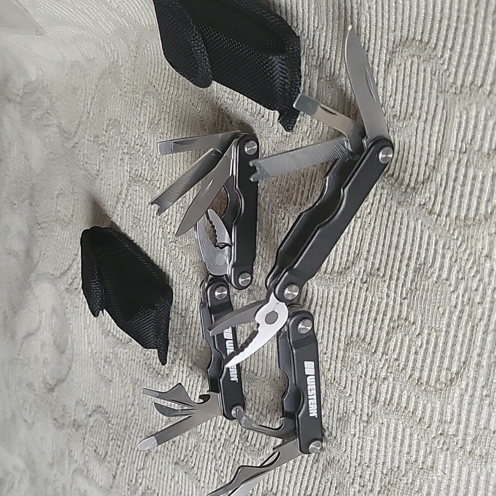 Two Multi-Tool Pockets Kit With Case - image 6